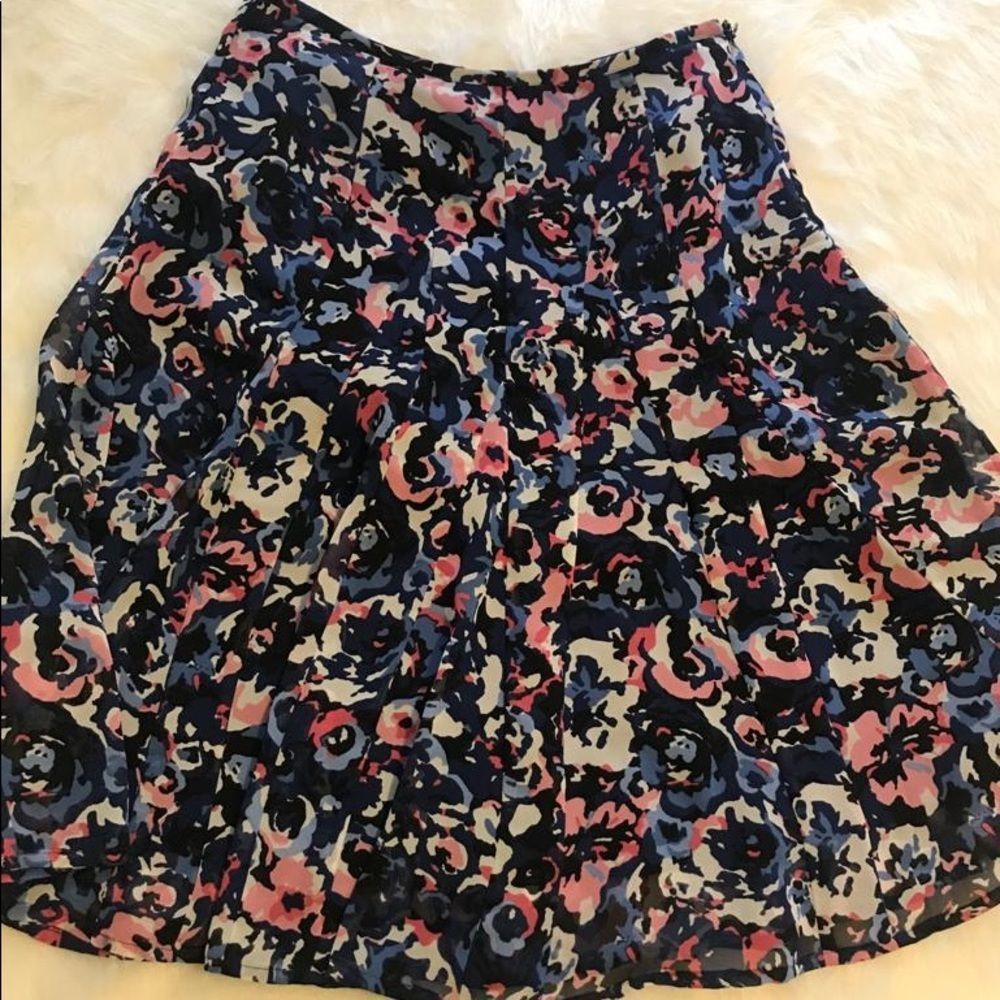 Preloved Talbots Size 4p Midi Skirt - image 1